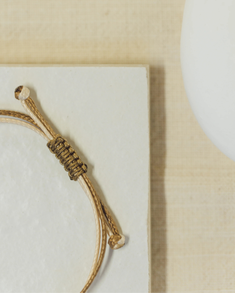 RIG - Cord Bracelet - LOVE (愛) (PETITE)